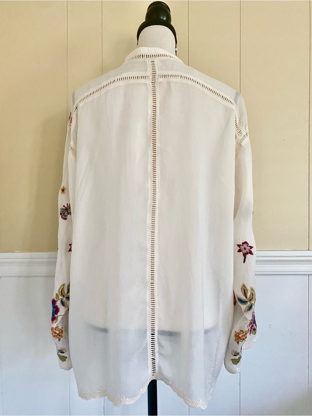 Johnny Was Multicolor Floral & Butterfly Embroidery Blouse - Picture 5 of 16